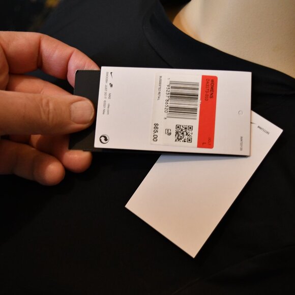 Women's Nike Dallas Cowbo Long Sleeve Pull over black Top Size Med - Lg NWT - Picture 15 of 16